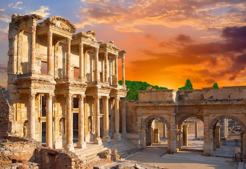 Kurban Bayramı Özel Efes Antik Kenti - Alaçatı - Foça - Bergama - Akrapol - Ayvalık Turu
