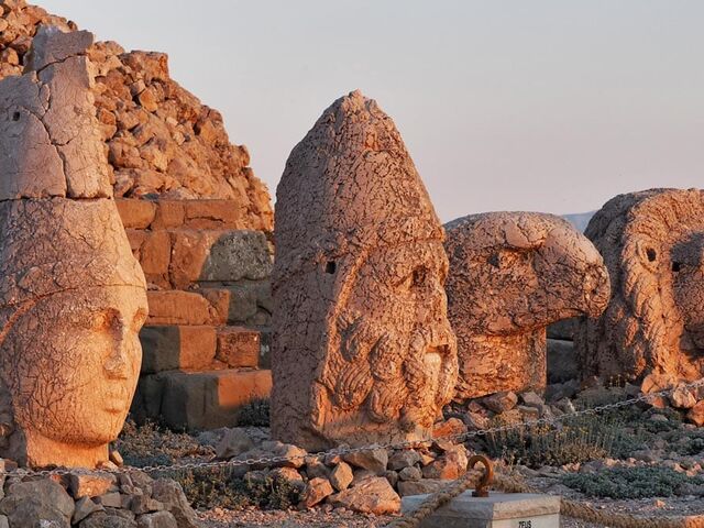 İkonik Gap Turu|3 Gece Konaklamalı Uçaklı İzmir Çıkışlı