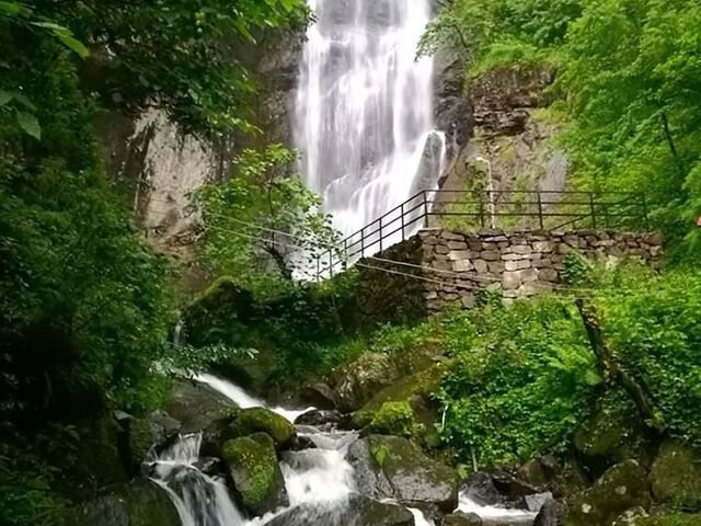 İkonik Batum Kutaisi  Turu |  2 Gece Konaklamalı Esenboğa Havalimanı Hareketli Sevgililer Günü Özel