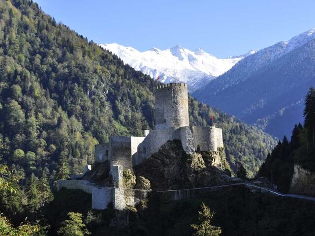 İkonik Karadeniz Yaylaları ve Batum Turu | 3 Gece Konaklamalı Uçaklı İstanbul Çıkışlı Kurban Bayramı Özel