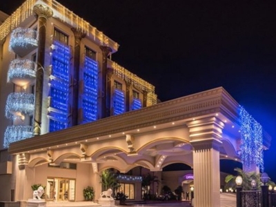 Les Ambassadeurs Marina Hotel & Casino