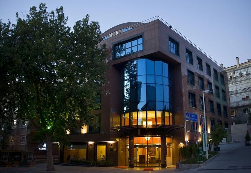 Best Western Hotel 2000