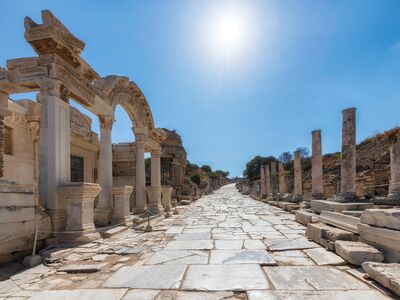 Salda Gölü Pamukkale Efes Şirince Turu