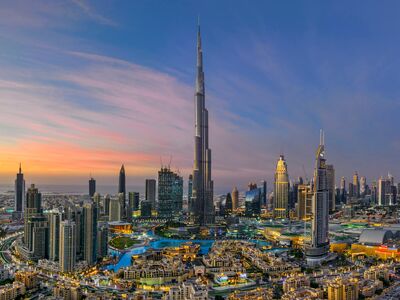 BÜYÜLEYİCİ VAHA: DUBAİ Emirates Havayolları ile 4 Gece 6 Gün