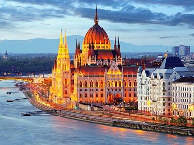 İmparatorlukların İzinde Orta Avrupa Turu Ajet Hy İle 7 Gece 8 Gün 2026 (PRG-BUD)