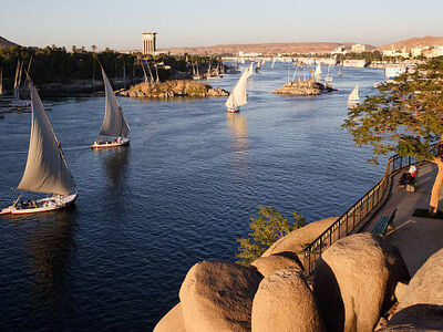 İzmir Çıkışlı Kahire- İskenderiye Nil'de Gemi Pegasus Hava Yolları İle  7 Gece 9 Gün 