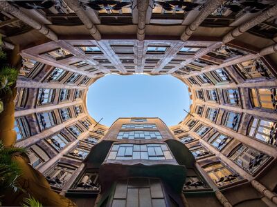 KLASİK BARCELONA PEGASUS HAVA YOLLARI ILE 3 GECE (BCN-BCN) 