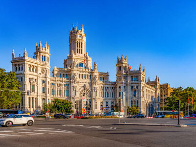 MAXİ İSPANYA & ENDÜLÜS Pegasus Hava Yolları İle 7 Gece 8 Gün (MAD-BCN)