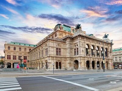 SÜPER PROMOSYON AVUSTURYA GÖLLER VE PARNDORF OUTLET TURU Pegasus Havayolları İle 3 Gece 4 Gün