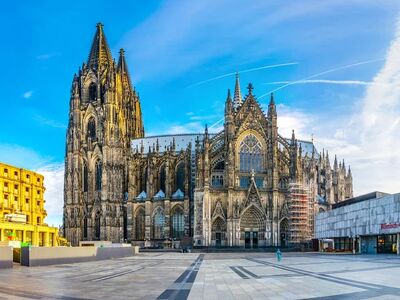 ADANA’dan MEGA BENELÜX & PARİS &  KÖLN & COLMAR TURU SunExpress Havayolları İle 6 Gece 7 Gün