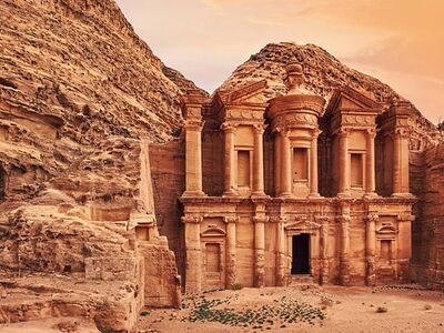 Ankara Çıkışlı Baştanbaşa Mısır ve Ürdün Turu Sömestre Özel 7 Gece 9 Gün