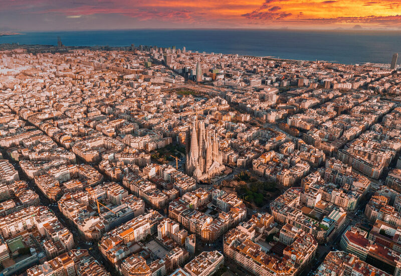 Grand Güney Fransa ve Barselona Pegasus Havayolları ile 6 Gece 7 Gün Ekstra Turlar Dahil