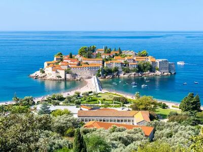 Çukurova Çıkışlı Kosovalı Büyük Balkanlar Turu AJet ile Extra Turlar ve Akşam Yemekleri Dahil 7 Gece SKP-TZL