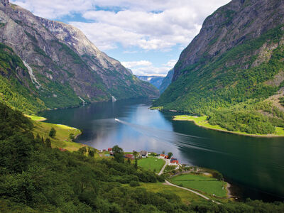 KUZEY KRALLIKLARI İSKANDİNAVYA ve FİYORT TURU Ajet Havayolları ile 7 Gece 8 Gün (ARN-CPH)