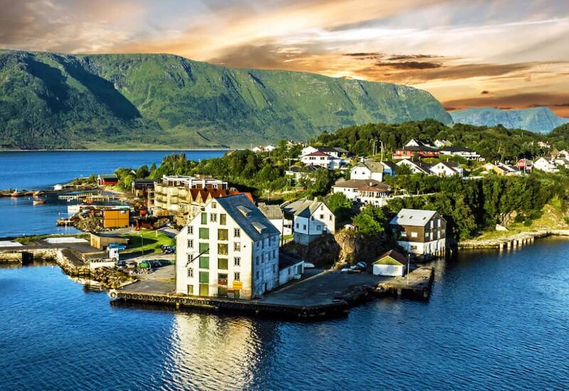 KUZEY KRALLIKLARI İSKANDİNAVYA ve FİYORT TURU Ajet Havayolları ile 7 Gece 8 Gün (CPH-ARN)