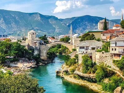 Kosovalı Büyük Balkanlar Turu AJet ile Extra Turlar ve Akşam Yemekleri Dahil TIA-PRN