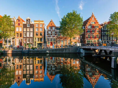 Viva Benelux Paris Alsace ve İsvicre Turu PGS ile 6 Gece 7 Gün (AMS-BSL)