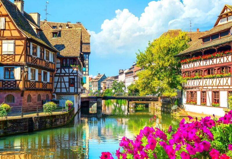 MAXİ BENELUX & PARİS & ALSACE Pegasus Hava Yolları ile 7 Gece (AMS - BSL)