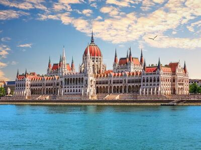 ORTA AVRUPA SERÜVENİ Pegasus Havayolları İle 6 Gece 7 Gün