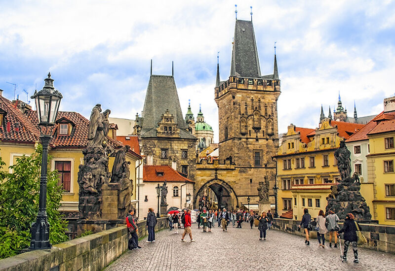 Otobüs ile Orta Avrupa Masalı (Tüm Ekstra Turlar ve Çevre Gezileri Dahil)  8 Gece 9 Gün  (7 Gece Konaklama)