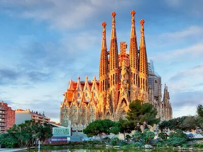 İspanya'nın Kalbi Madrid & Barselona Turu Türk Havayolları 5 Gece 6 Gün(MAD-BCN)