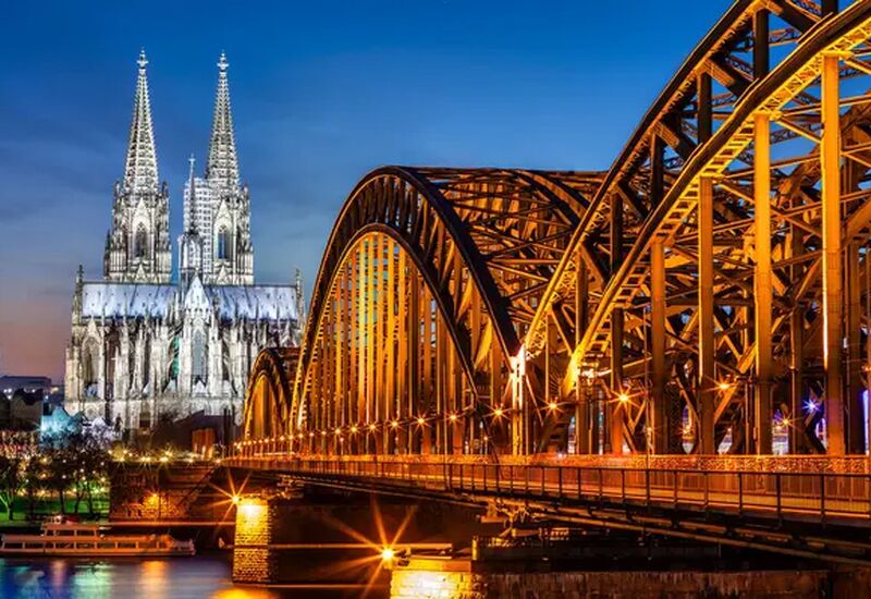 DİYARBAKIR'dan MEGA BENELUX & PARİS & KÖLN & COLMAR Sun Express Havayolları ile 8 Gece 9 Gün (DUS-DUS)