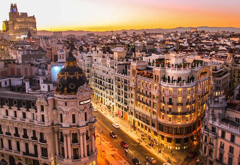 BÜYÜK İSPANYA & ENDÜLÜS & PORTEKİZ TURU Pegasus Hava Yolları ile 7 Gece 8 Gün (SVQ-MAD)