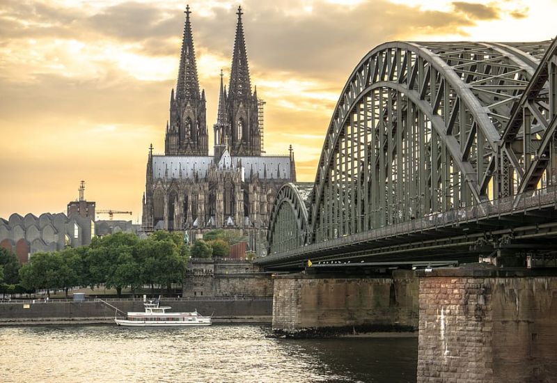 ANKARA'DAN MEGA BENELUX & PARİS & KÖLN & COLMAR TURU 7 Gece AJET ile (CGN-CGN)