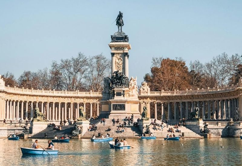 Samsun Hareketli İspanya'nın Kalbi Madrid & Barselona Turu Ajet İle Yaz Dönemi(BCN-MAD)