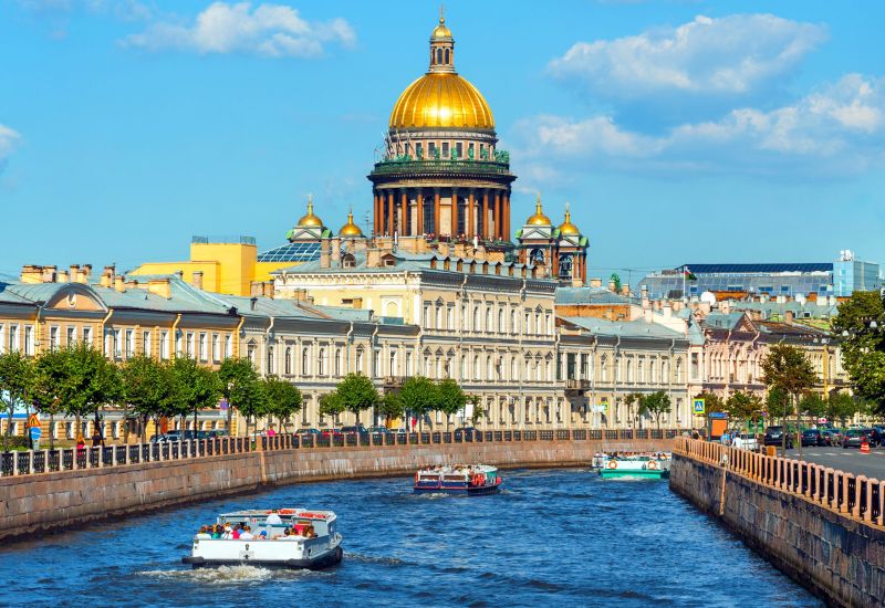 Çarlık Başkentleri “Moskova ve St. Petersburg” AJet ile 5 gece (VKO-LED)