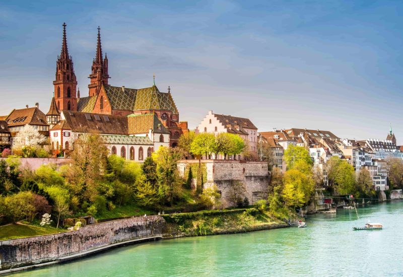 BERNİNA TRENİ ve HALLSTATT ile BİR AVRUPA MASALI EXPRESS TURU THY İle 4 Gece 5 Gün