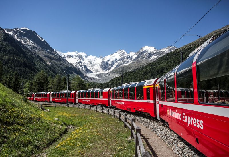 Bernina Express ile Alplerin Kalbi & Masal Köyleri Turu Ajet Havayolları İle Kurban Bayramı Özel Extra Turlar Ve Çevre Gezileri Dahil (BSL-BSL)