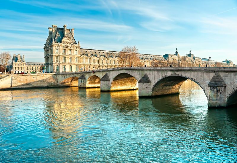 Eiffel’in Işıkları Altında Paris Yılbaşı Turu Türk Havayolları İle 3 Gece 4 Gün 2027