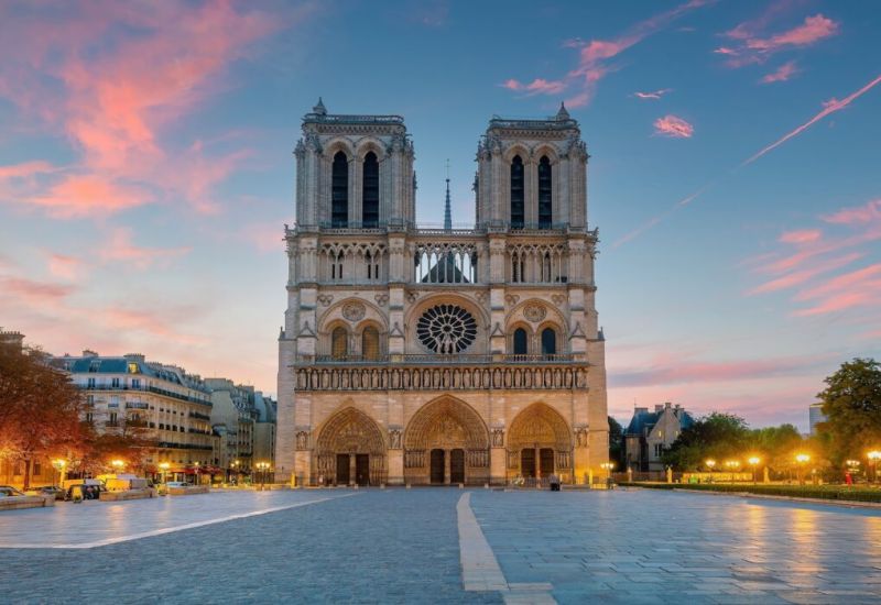 Eiffel’in Işıkları Altında Paris Yılbaşı Turu Türk Havayolları İle 3 Gece 4 Gün 2027