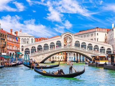 İSPANYA & FRANSA & İTALYA TURU Pegasus Havayolları ile 7 Gece (BCN-BGY))