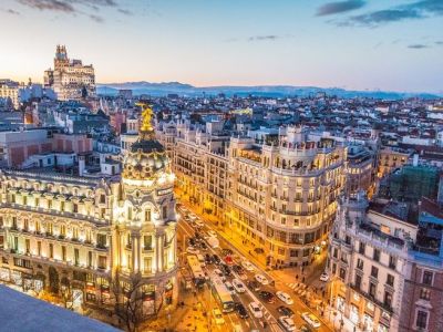 İSPANYA & FRANSA & İTALYA TURU Pegasus Havayolları ile 7 Gece (BCN-BGY))