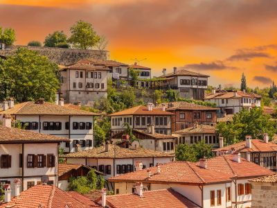 İkonik Safranbolu Amasra Abant Turu | 1 Gece Otel Konaklamalı İstanbul Çıkışlı